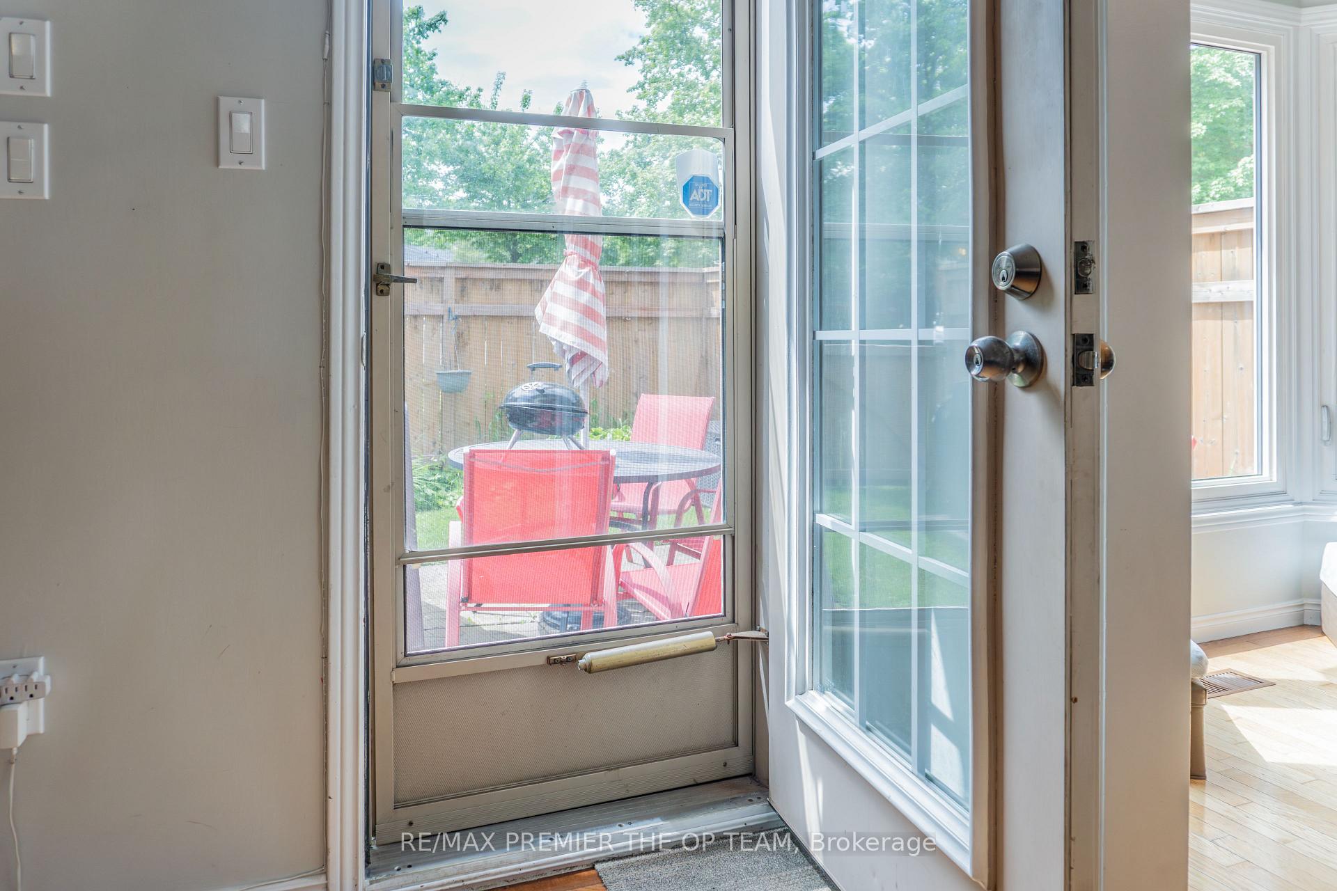 3 Bedrooms Condo at 255 Mount Albion, Hamilton For sale