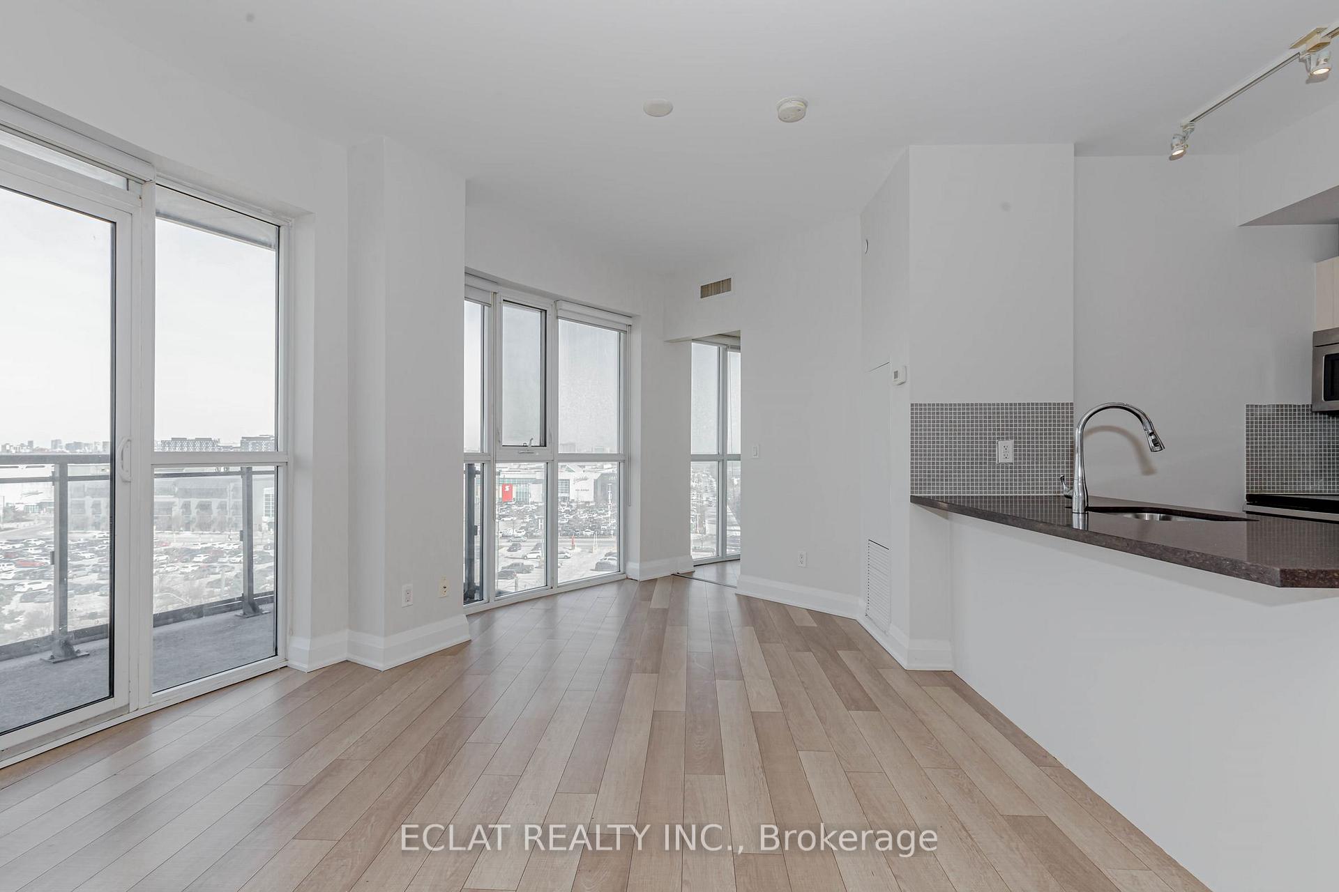 2 Bedrooms Condo at 16 McAdam, Toronto For sale