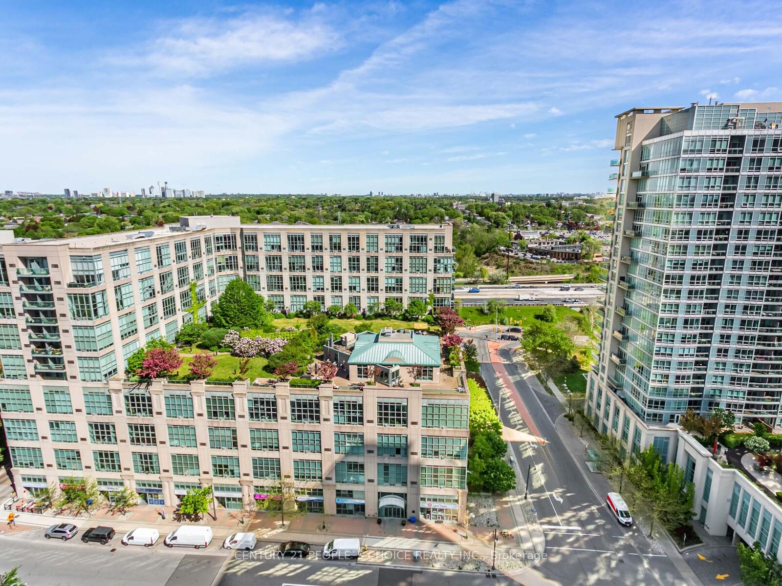 2 Bedrooms Condo at 251 Manitoba, Toronto For sale