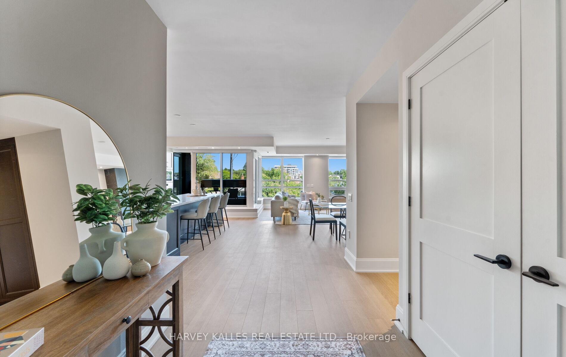 2 Bedrooms Condo at 355 Bedford Park, Toronto For sale