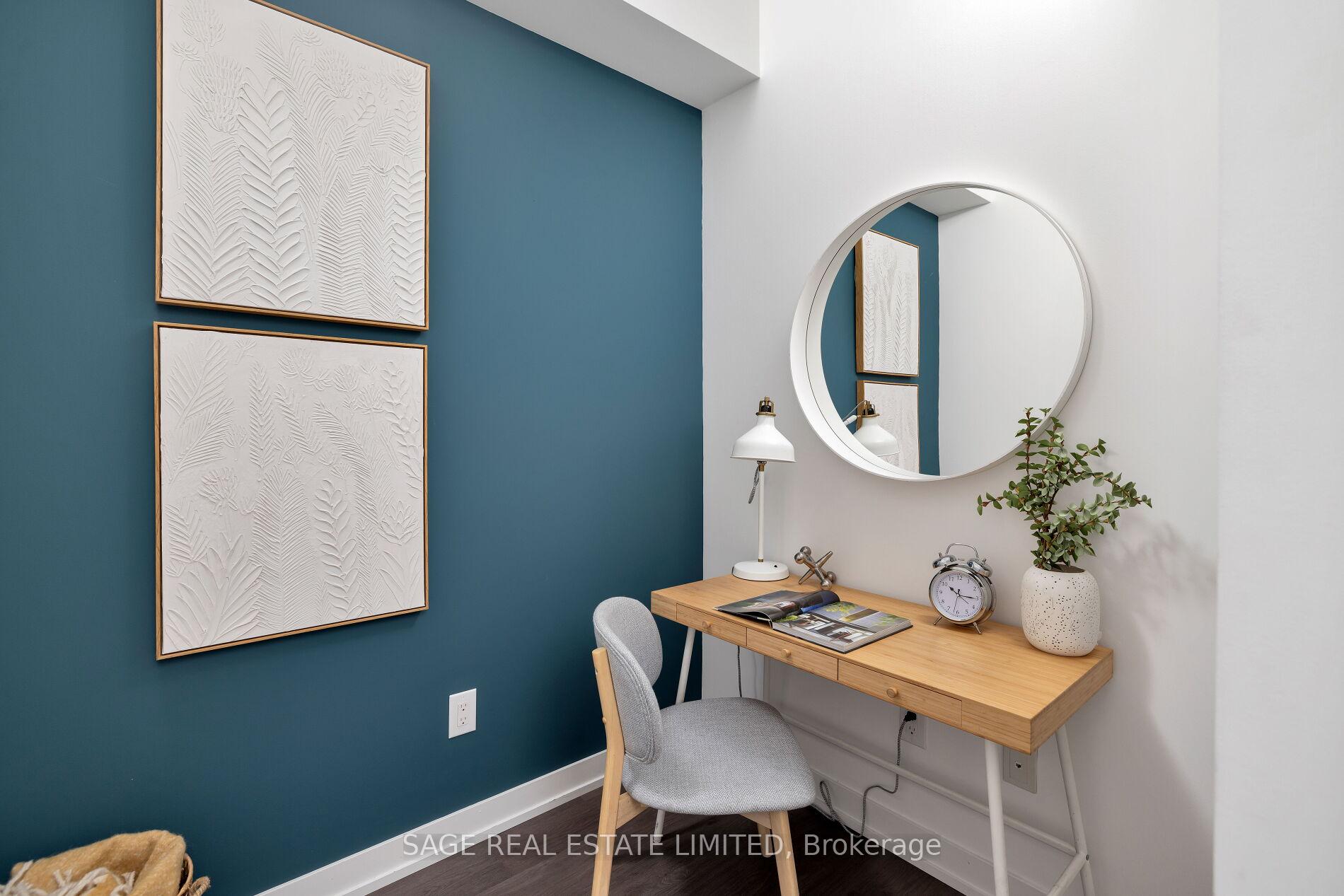 2 Bedrooms Condo at 105 George, Toronto For sale