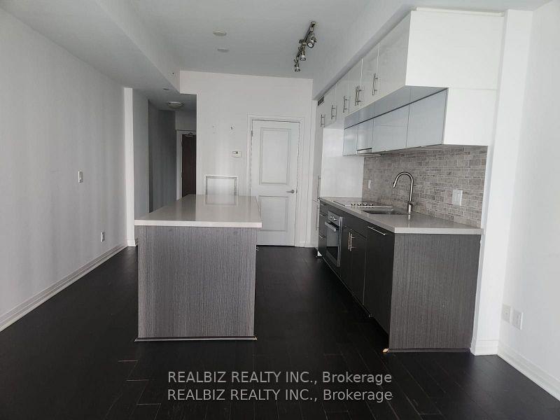 Condo at 8 Mercer, Toronto For sale