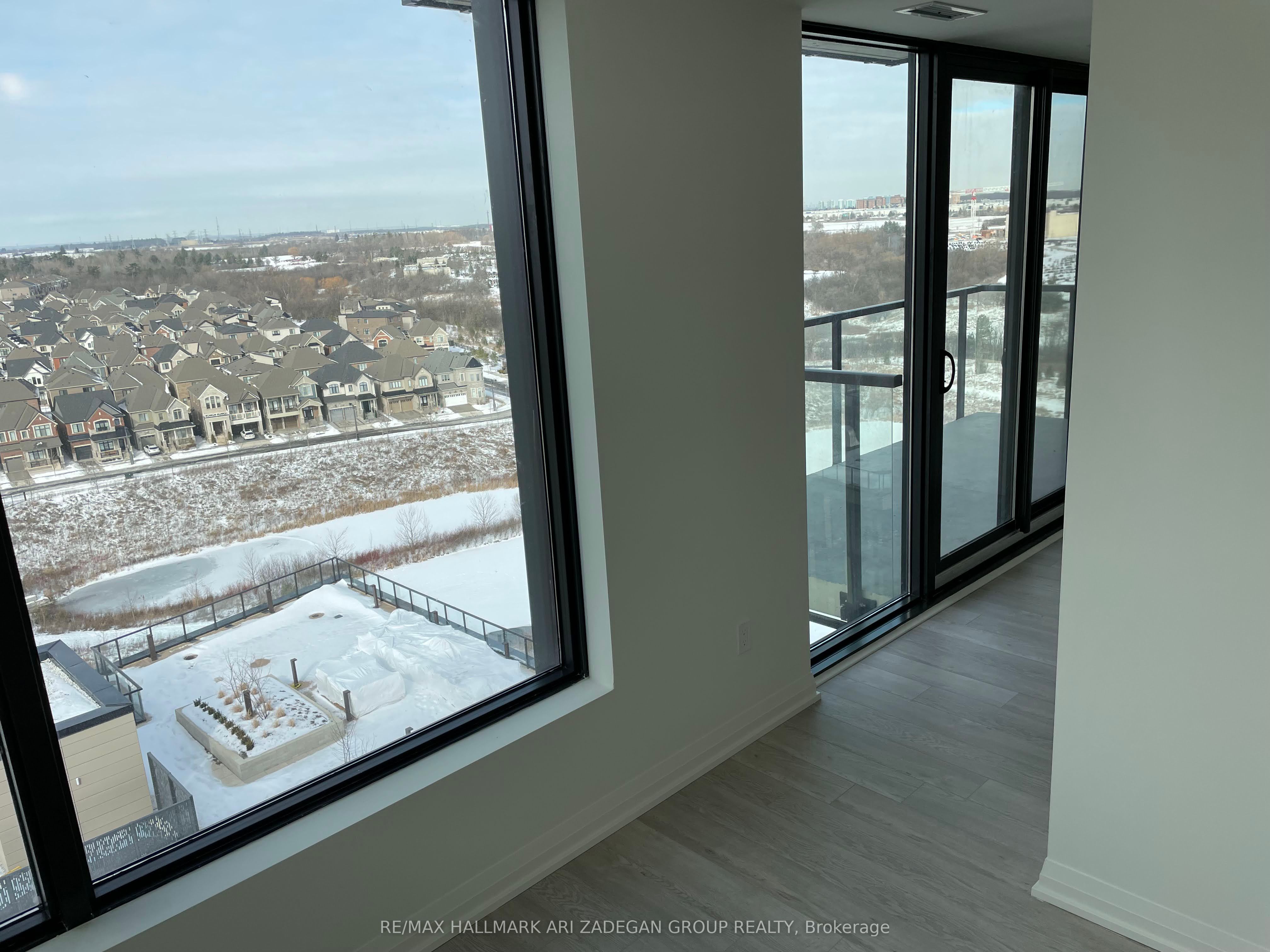1415 Dundas Street E #1101, Oakville 1010 - JM Joshua Meadows