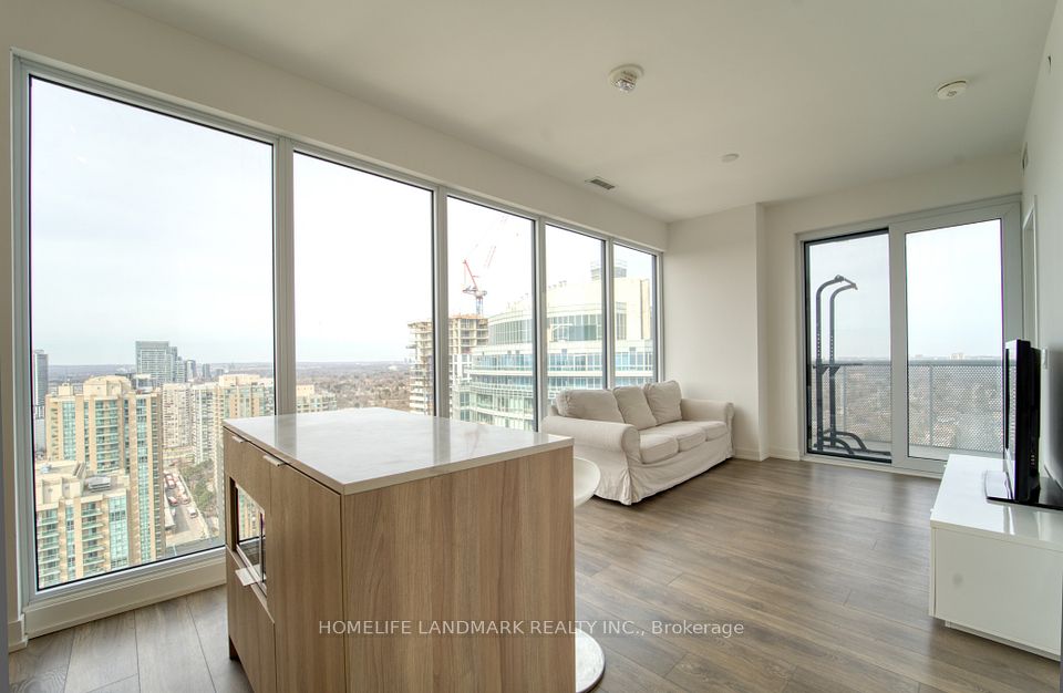 15 HOLMES Avenue