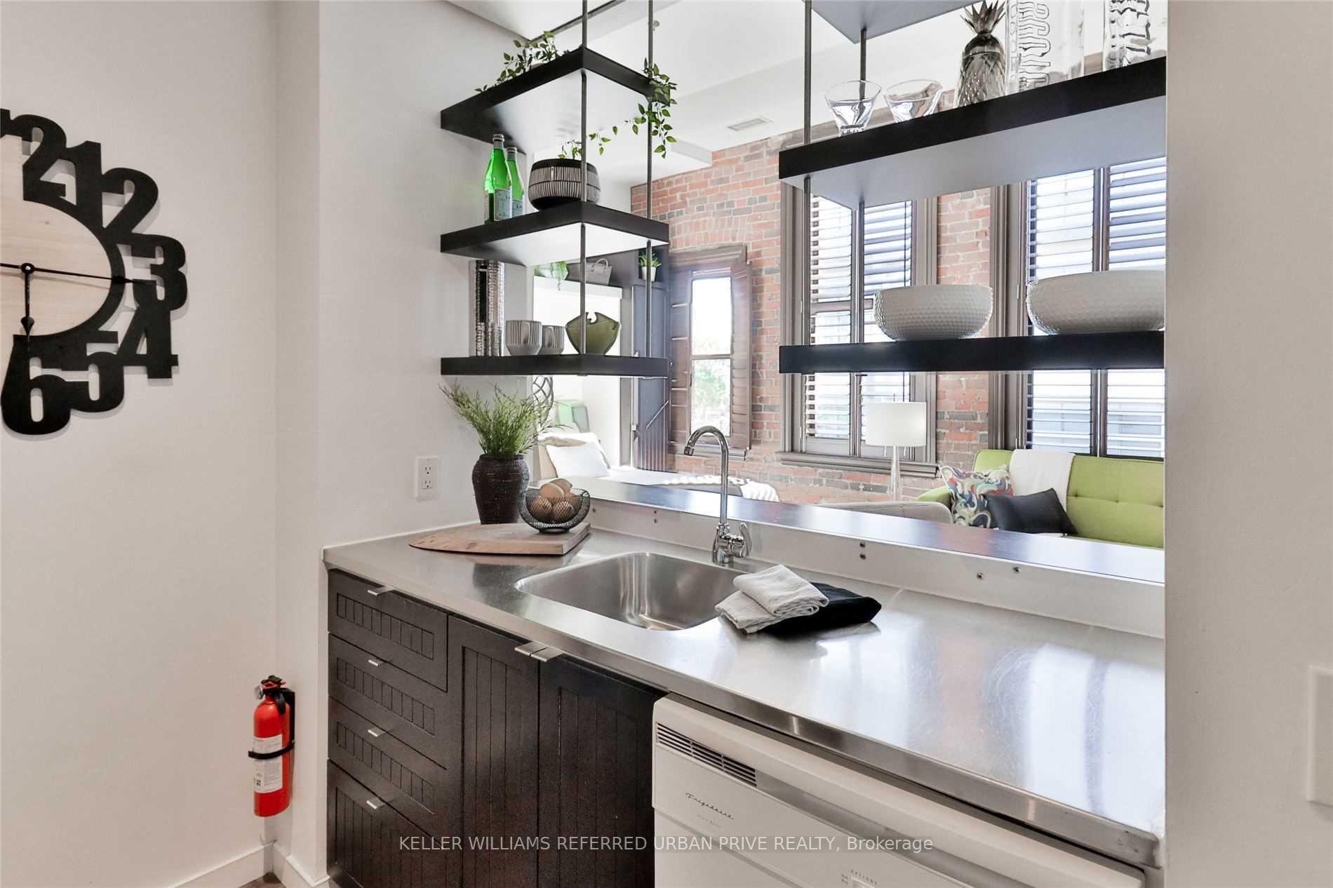 Condo at 915 King, Toronto For sale