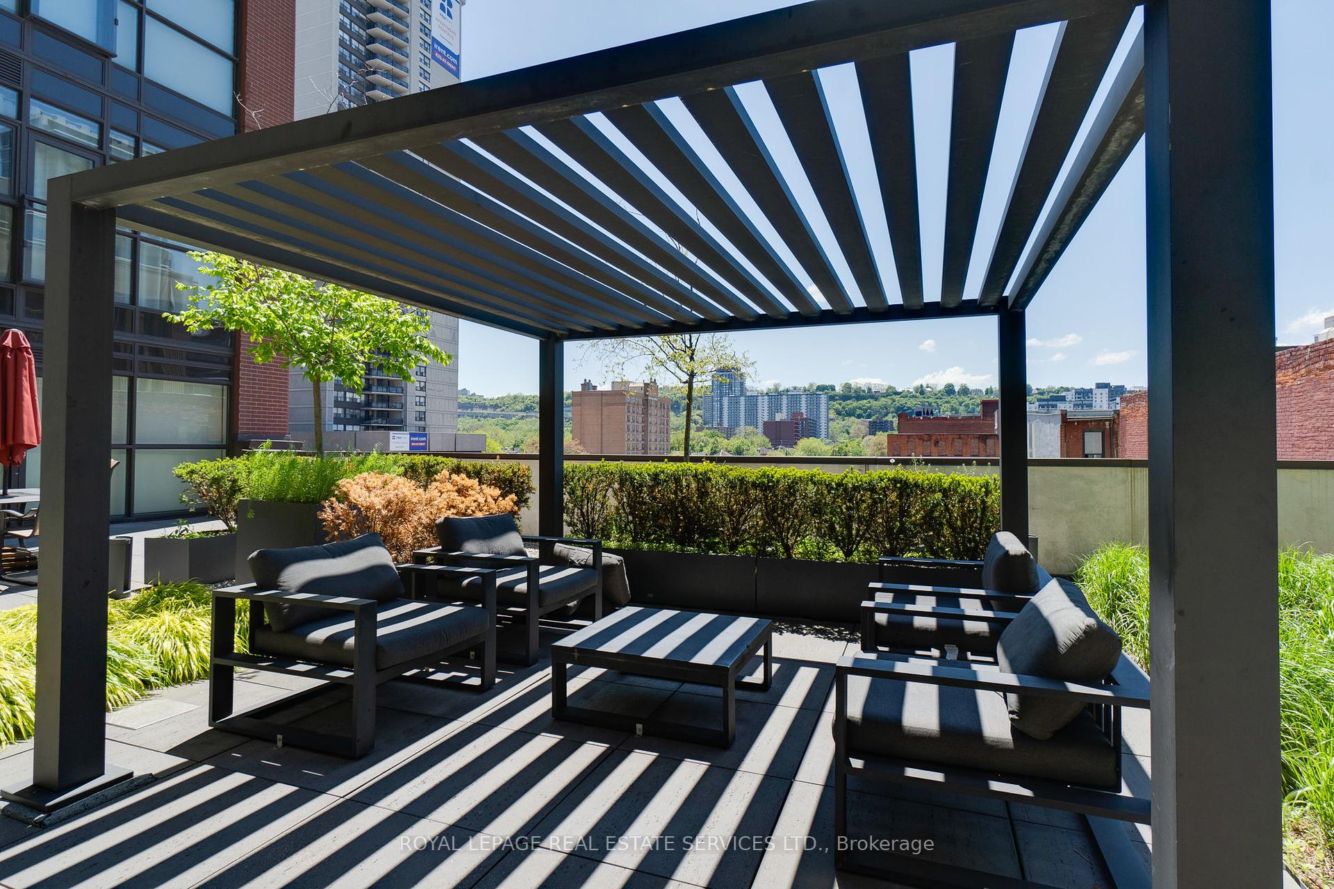 1 Bedroom Condo at 112 King, Hamilton For sale