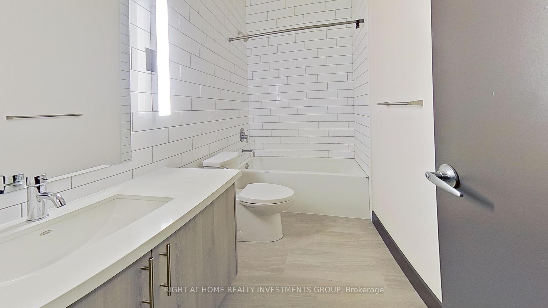 1 Bedroom Condo at 121 King, Hamilton For sale