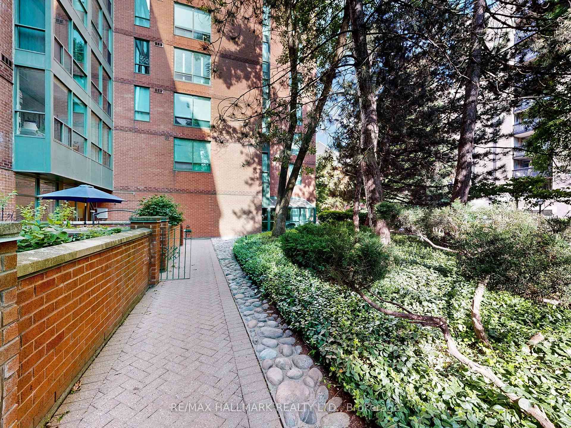 1 Bedroom Condo at 95 Prince  Arthur, Toronto For sale