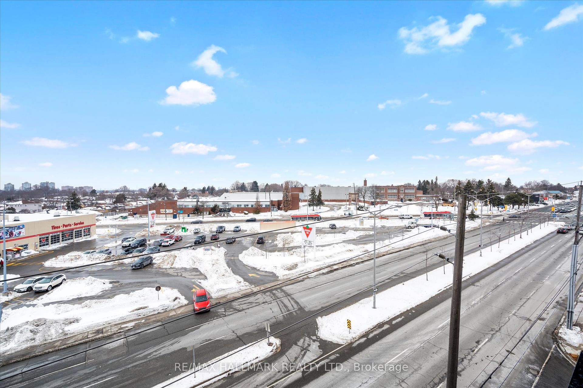 2 Bedrooms Condo at 2799 Kingston, Toronto For sale
