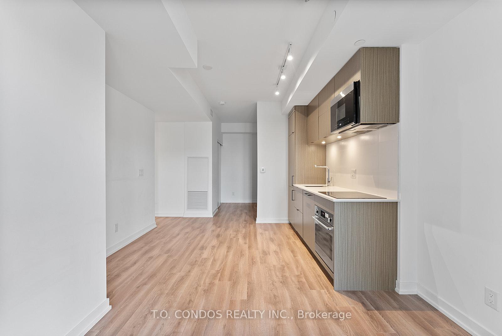 1 Bedroom Condo at 20 Edward,  Toronto For sale