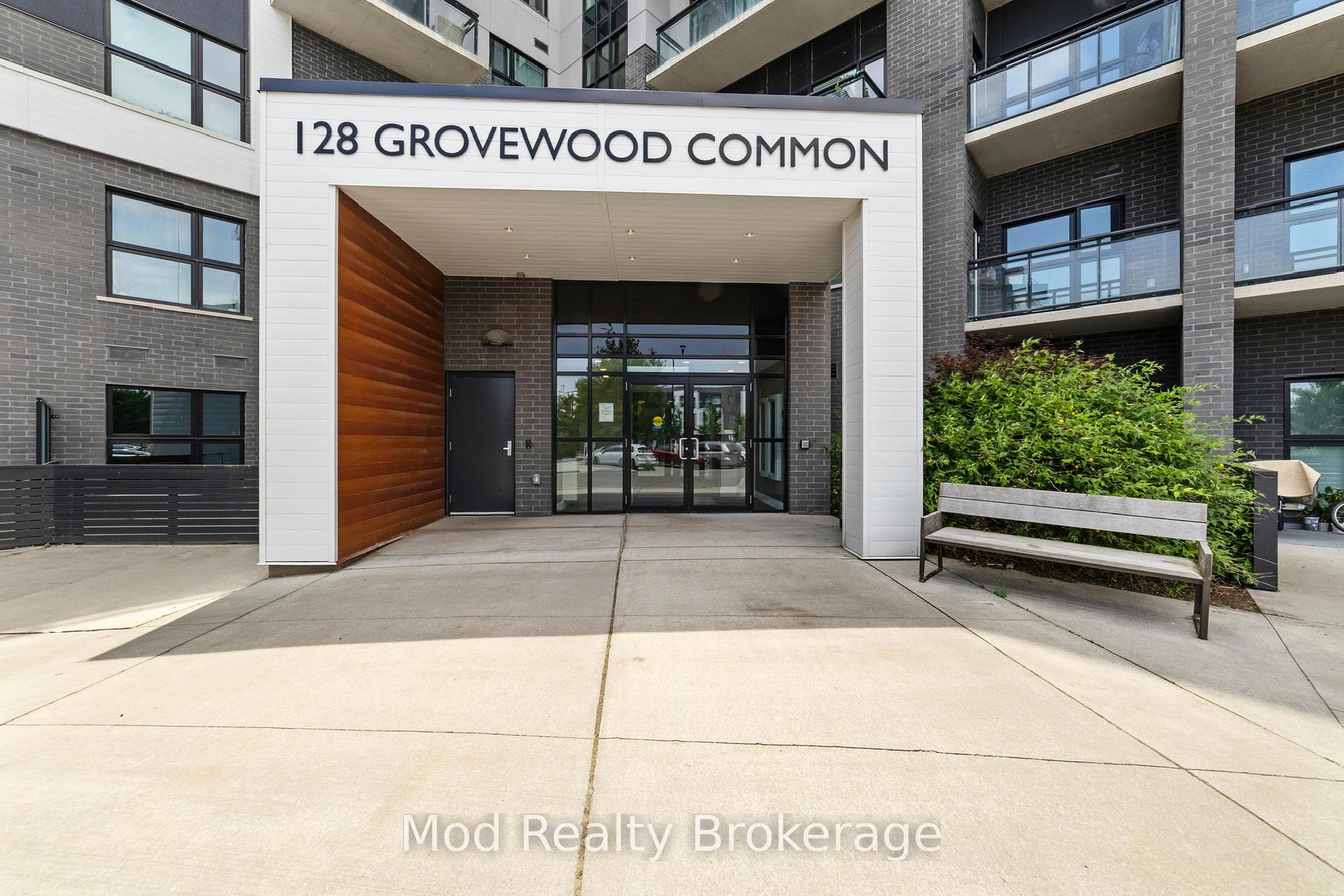 2 Bedrooms Condo at 128 Grovewood, Oakville For sale