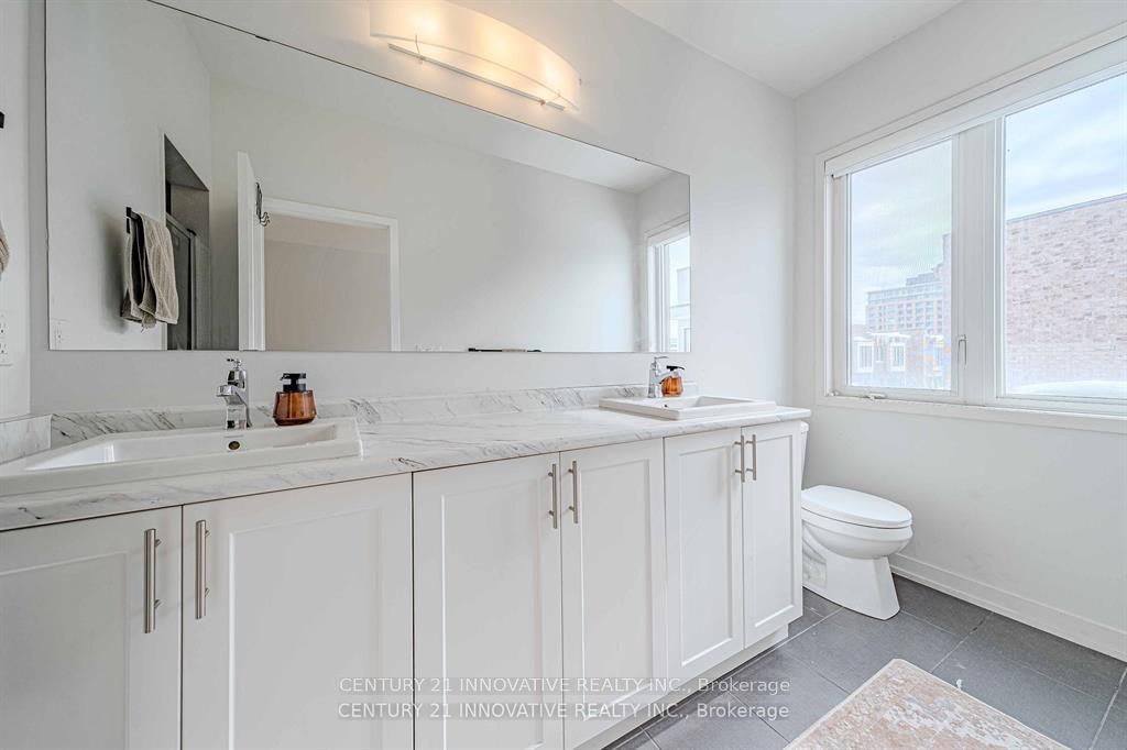 144 Salterton Circle