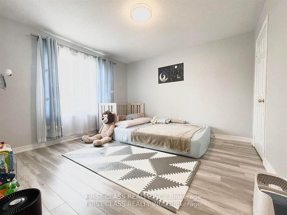 https://trreb-image.ampre.ca/x1eHXpoIVUL4zjaApDDIup8X6wqi7M1uDgapHXienY4/rs:fit:960:960/wm:.5:so:0:50:.4/wmsh:10/wmt:PHNwYW4gZm9yZWdyb3VuZD0nd2hpdGUnIGZvbnQ9JzY4Jz5GSVJTVCBDTEFTUyBSRUFMVFkgSU5DLiwgQnJva2VyYWdlPC9zcGFuPg/L3RycmViL2xpc3RpbmdzLzQwLzg3Lzk3Lzk1L3AvZGRmMjRmZjEtM2E5ZC00YjAyLWExZDYtNGY1Yjk3NTFhYTg3LmpwZw.jpg