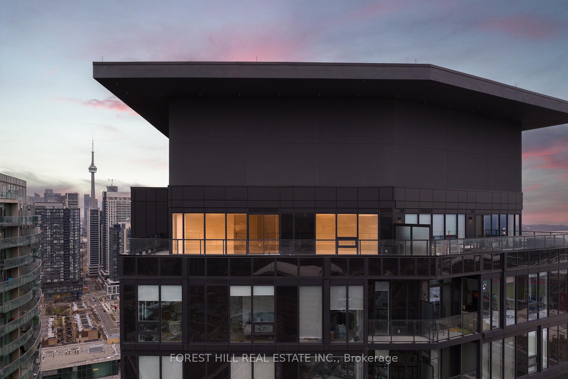 3 Bedrooms Condo at 135 East Liberty, Toronto For sale