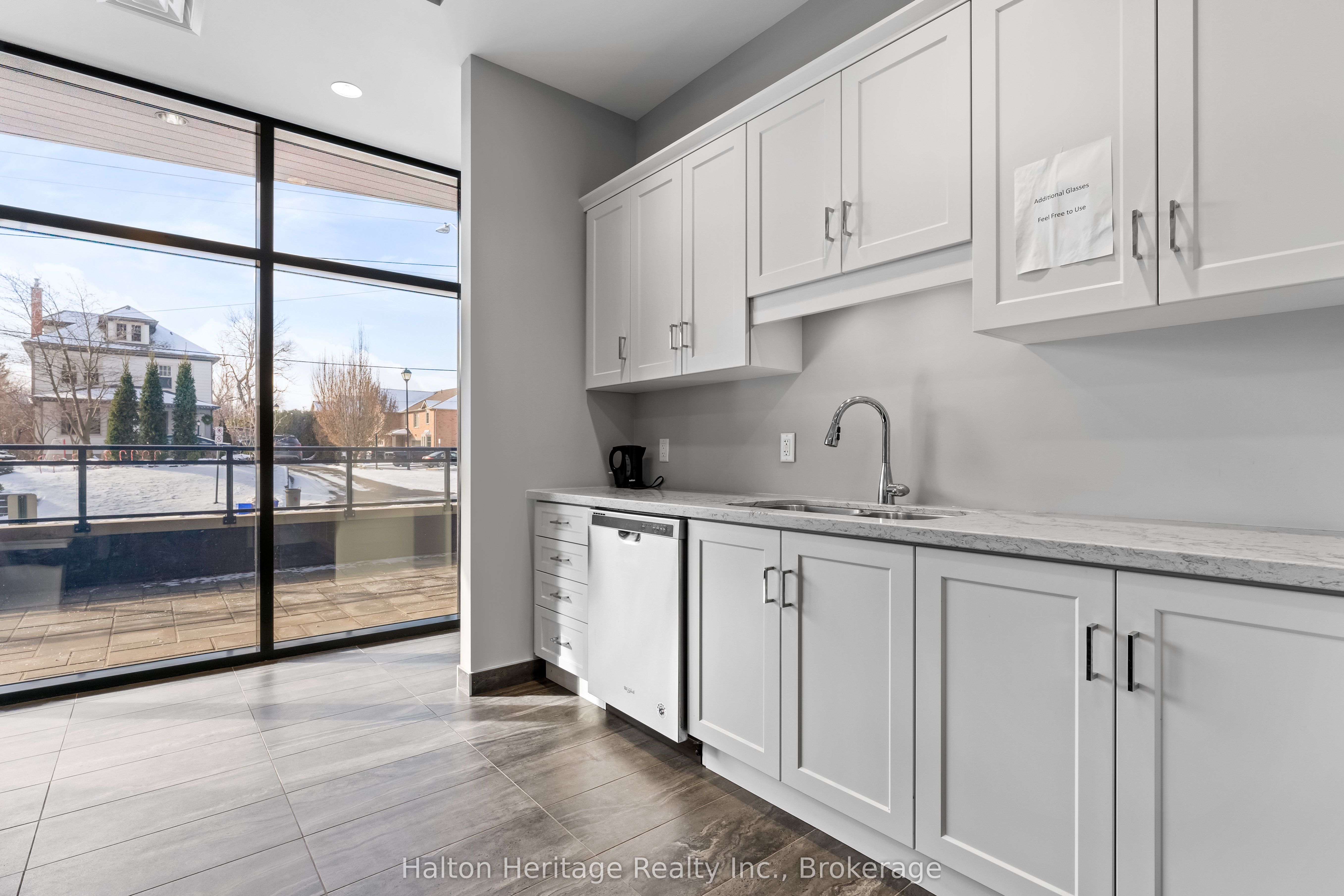 30 Hamilton Street S, #503