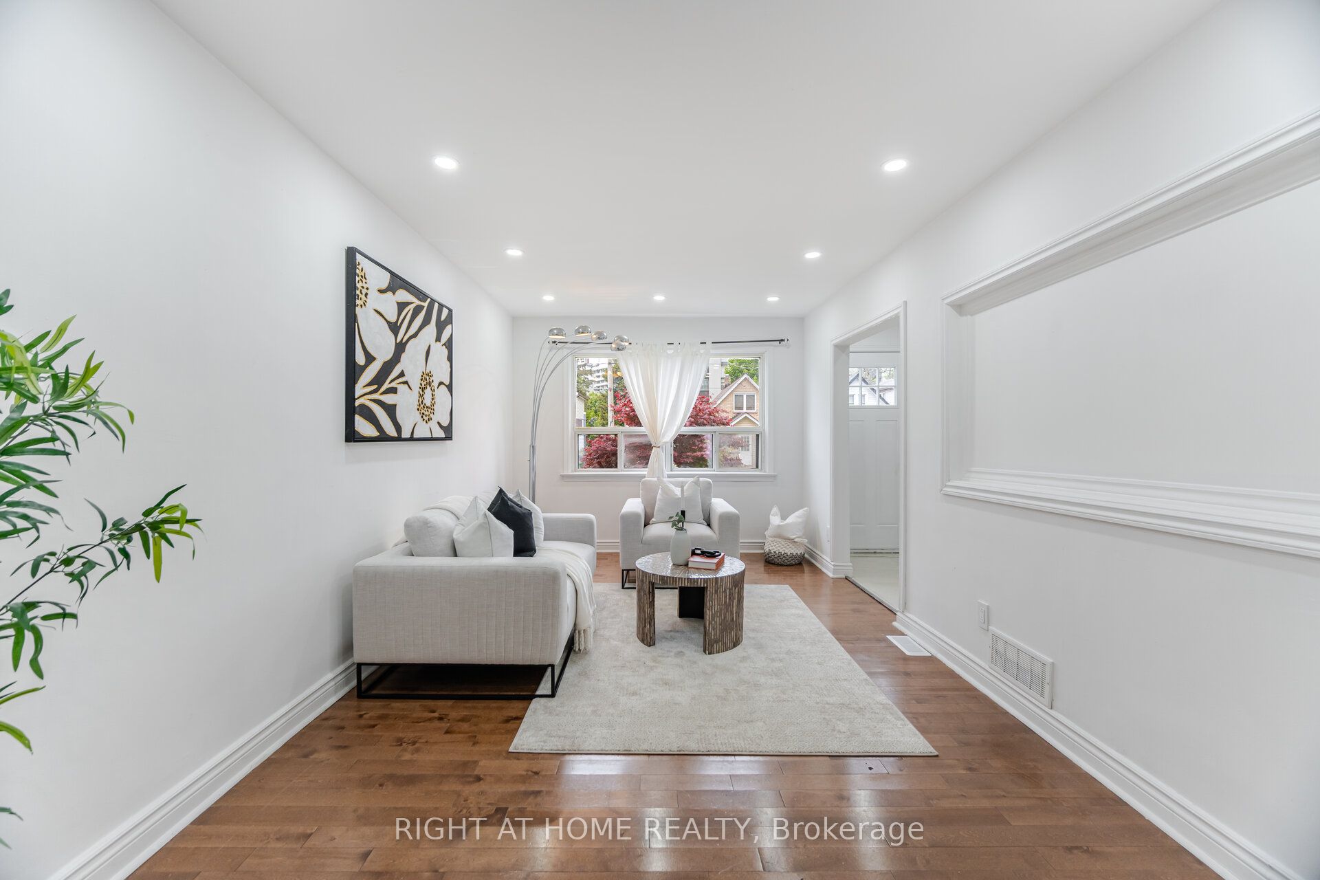 79 Chapman Avenue