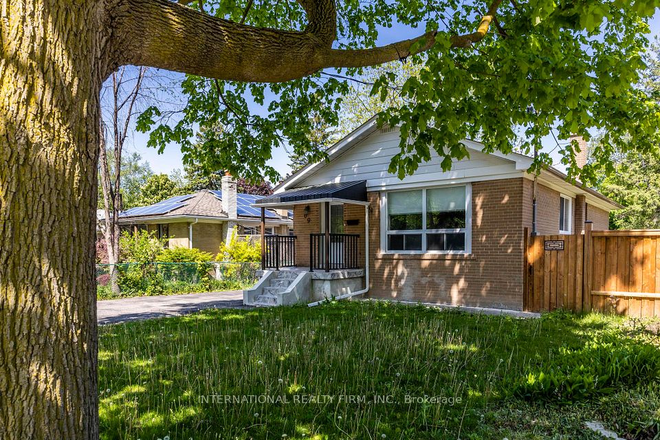 69 Bayview