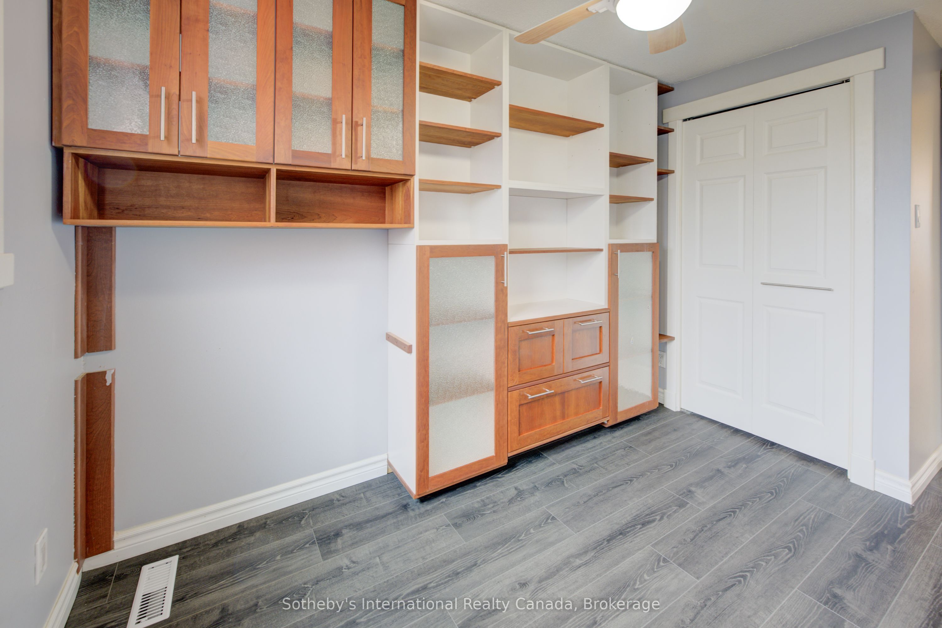 49 Cedarwoods Crescent, #52