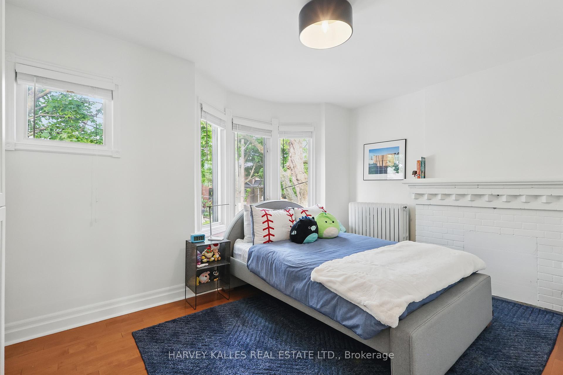 34 Winnett Avenue