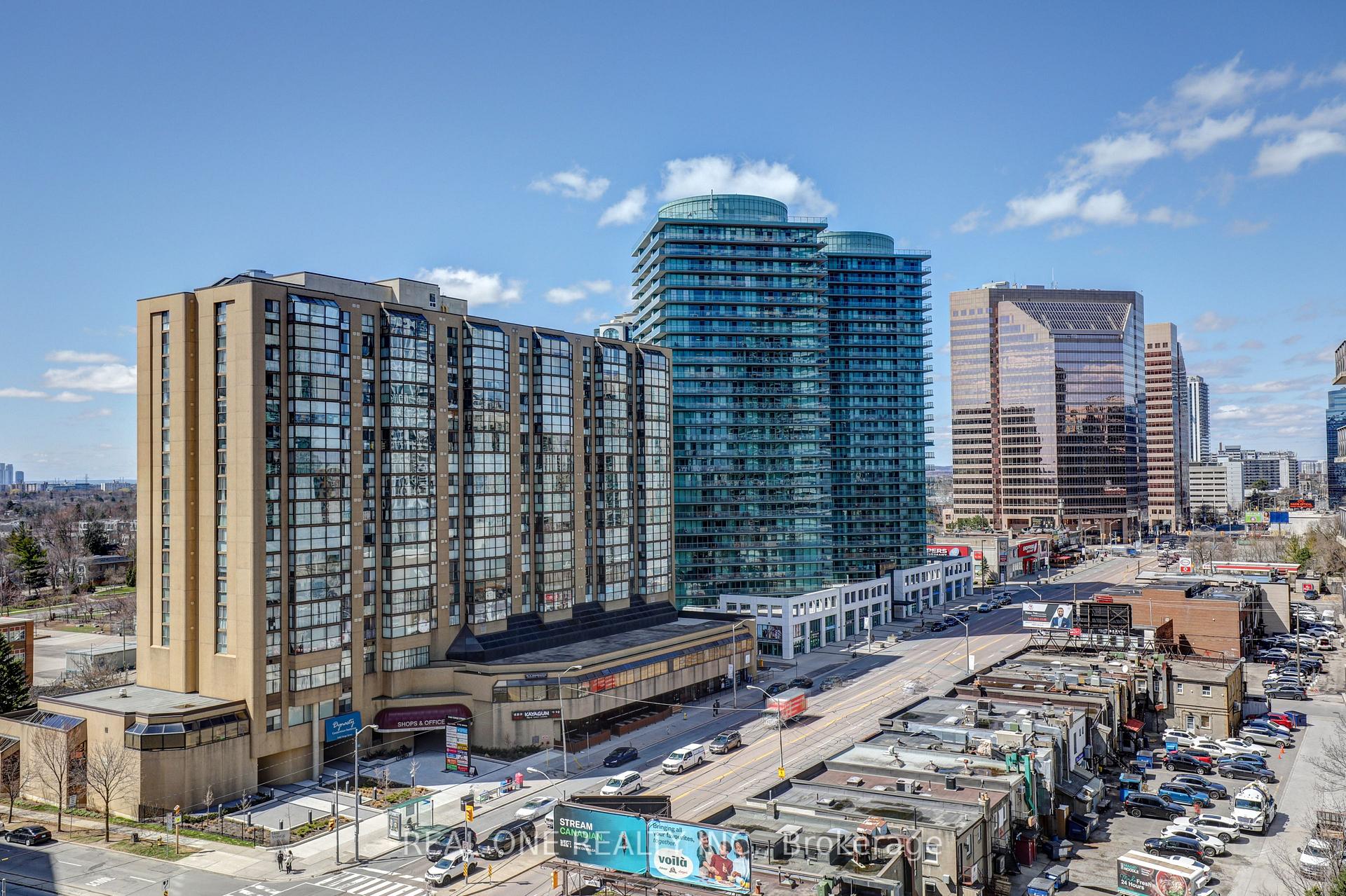 2 Bedrooms Condo at 500 Doris, Toronto For sale