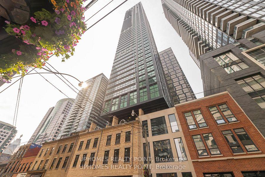 1 Bedroom Condo at 327 King,  Toronto For sale