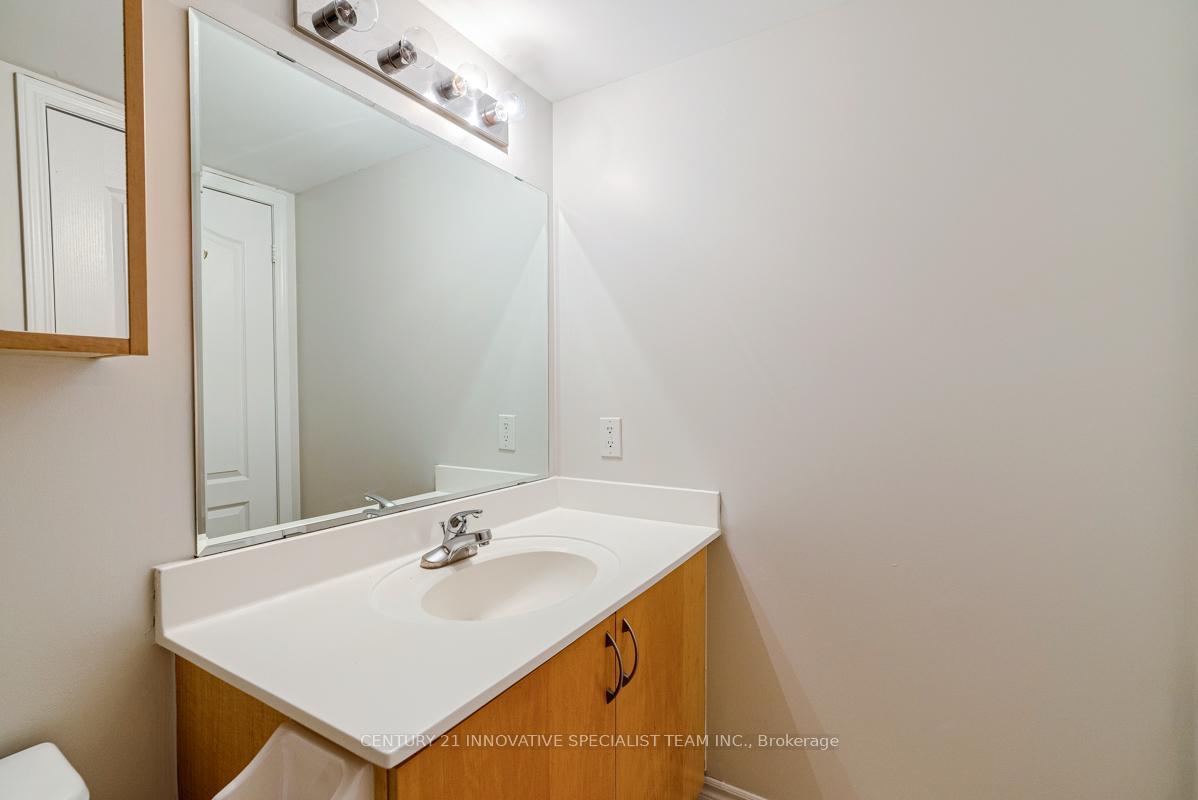 2 Bedrooms Condo at 4080 Living Arts,  Mississauga For sale