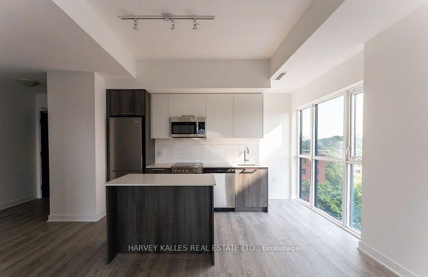 25 Neighbourhood Lane 714