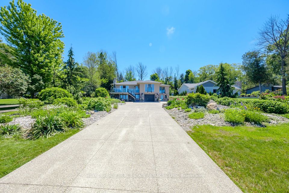 39 Goderich