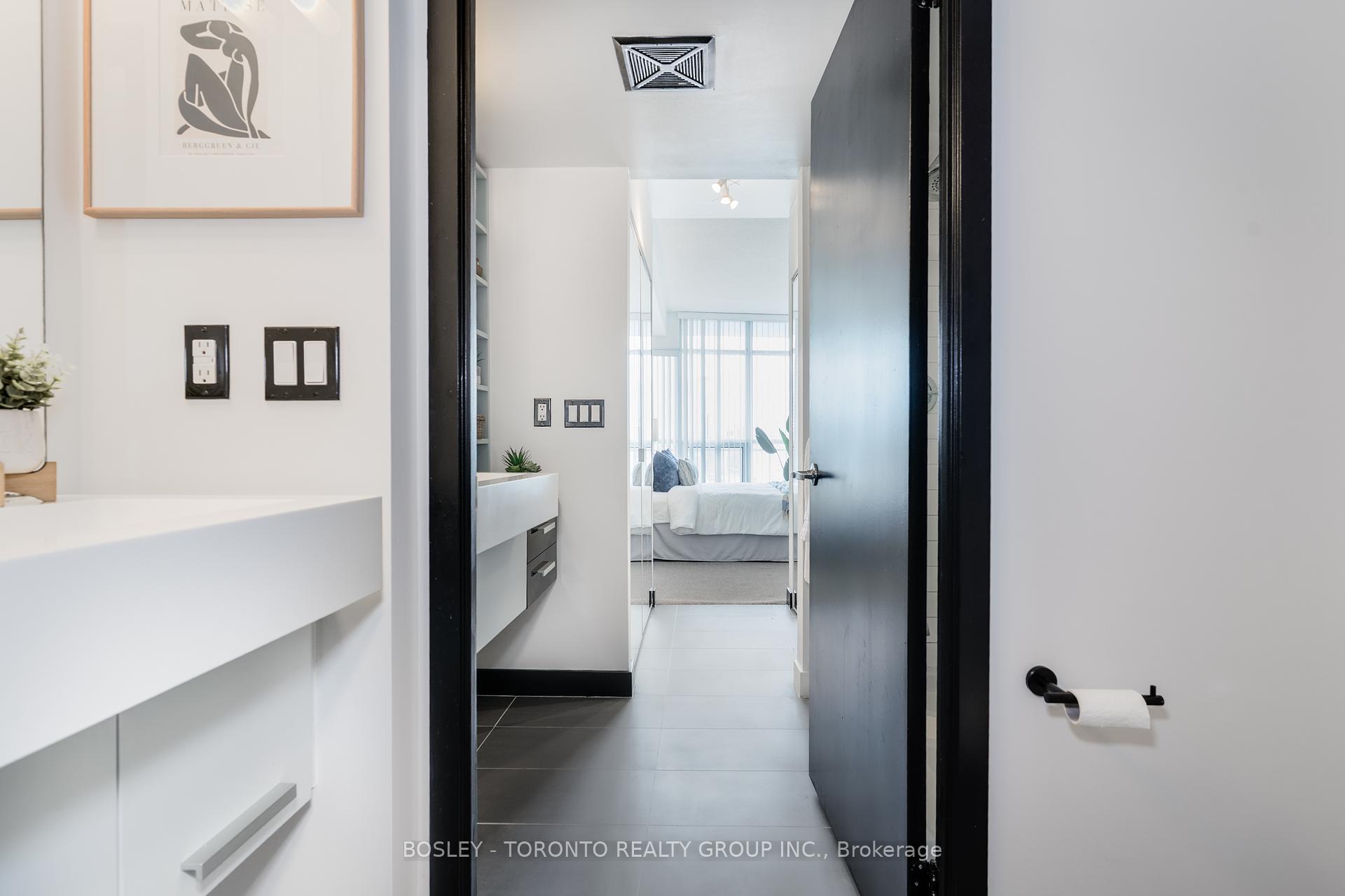 2 Bedrooms Condo at 38 Dan Leckie, Toronto For sale