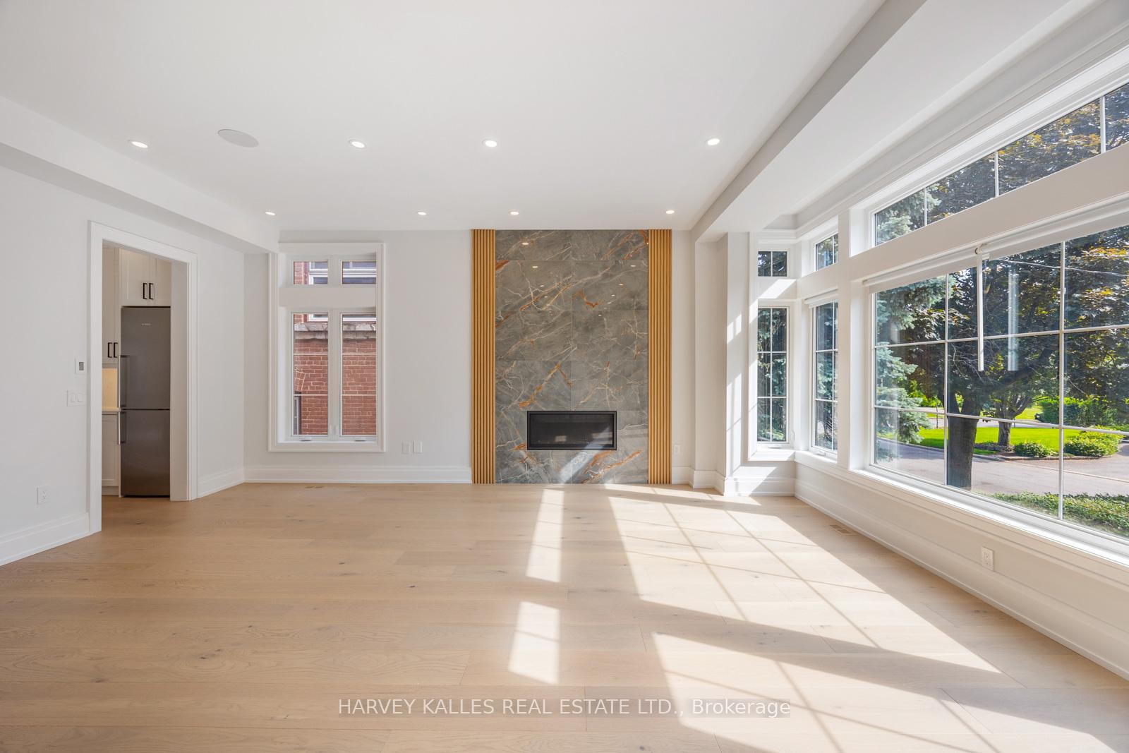 5 Graymar Avenue