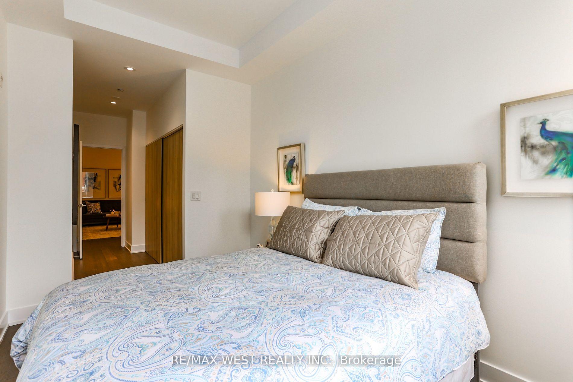 2 Bedrooms Condo at 508 Wellington,  Toronto For sale