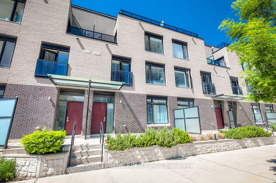 4010 Parkside Village