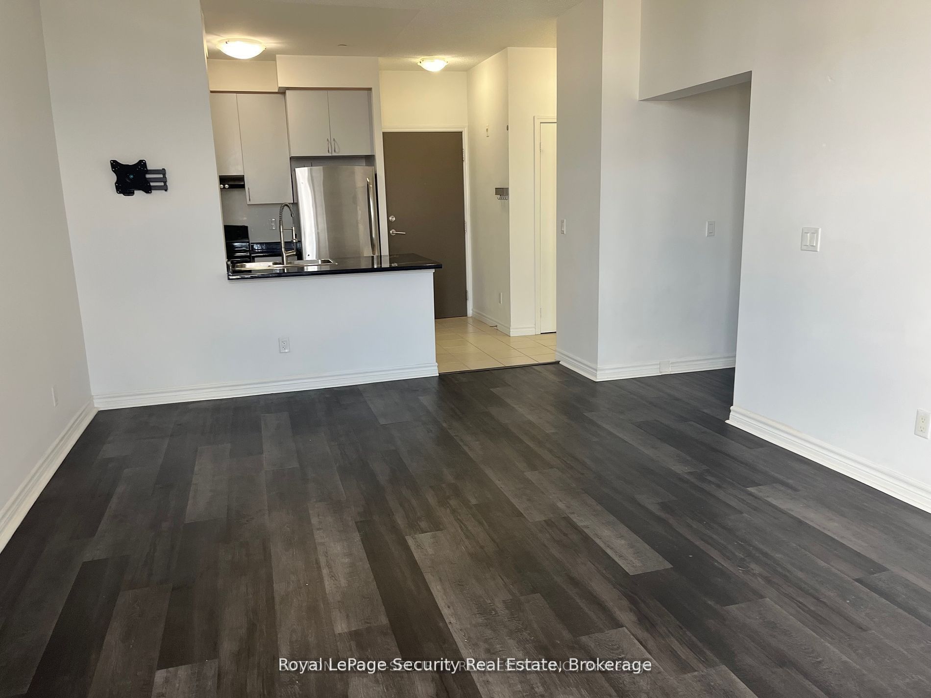 35 Saranac Boulevard, #PH4