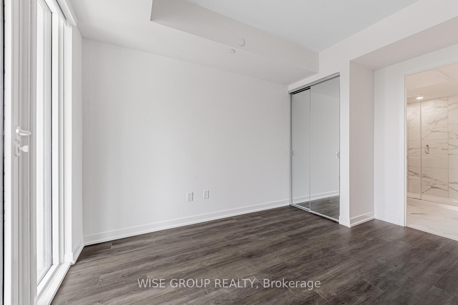 3 Bedrooms Condo at 500 Wilson, Toronto For sale