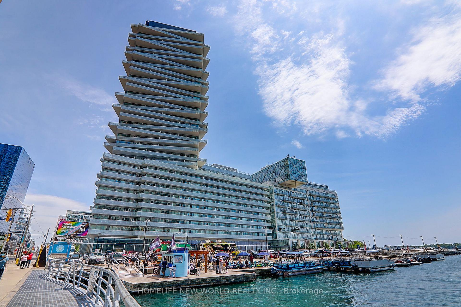 1 Bedroom Condo at 15 Queens, Toronto For sale