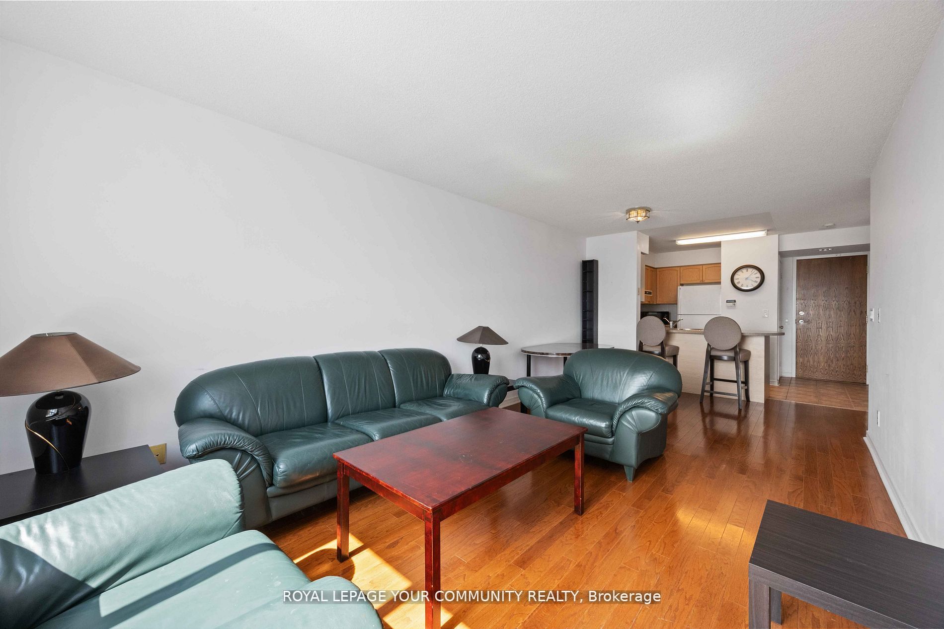23 Oneida Crescent, #909