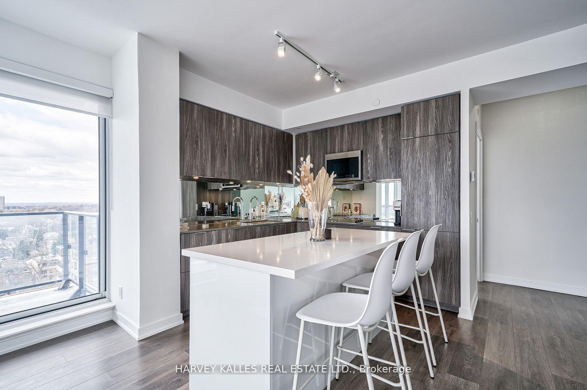 609 Avenue Road 1604