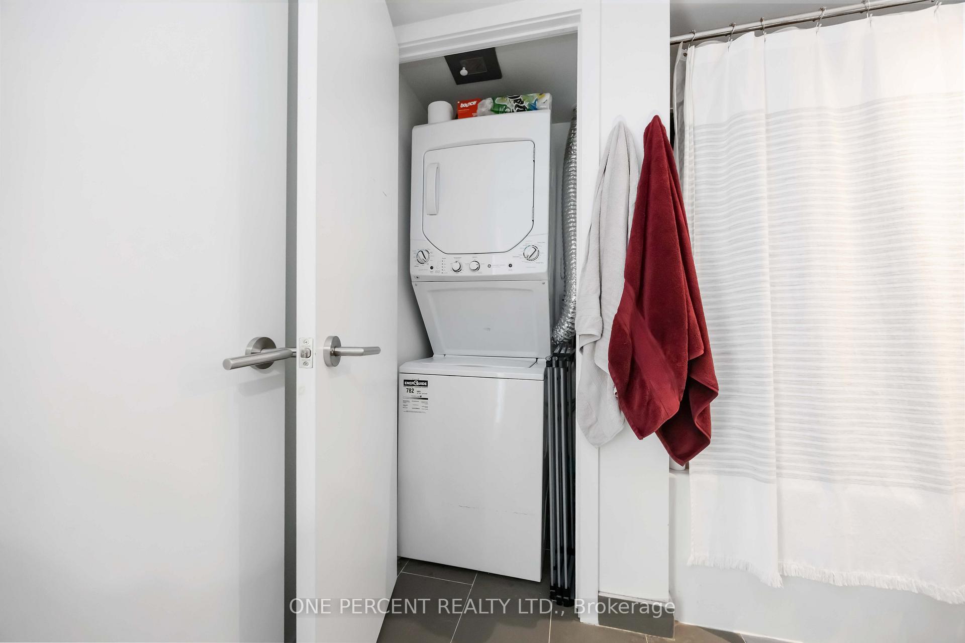 1 Bedroom Condo at 120 Varna, Toronto For sale