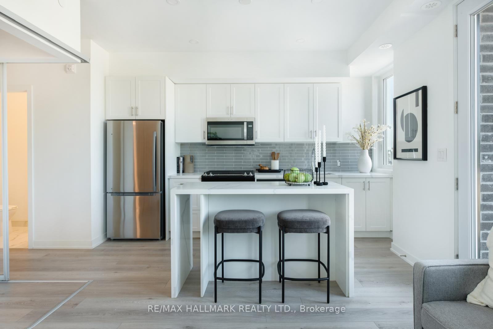 3 Bedrooms Condo at 1455 O’Connor, Toronto For sale