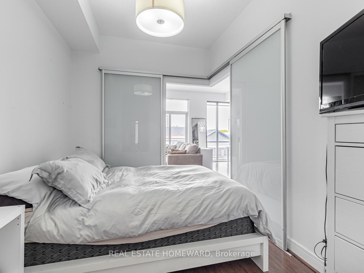 2 Bedrooms Condo at 116 George,  Toronto For sale