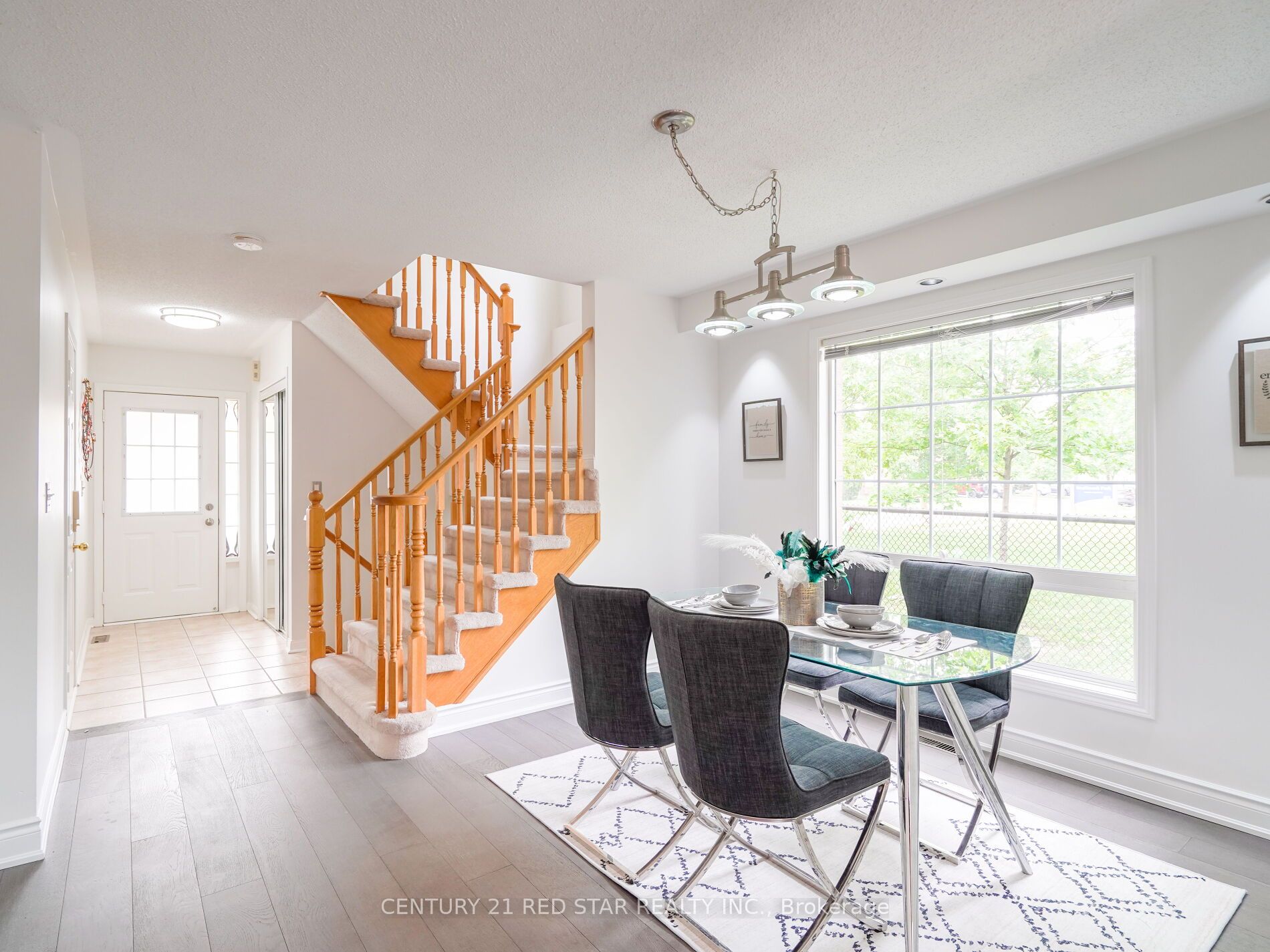 1144 Barclay Circle