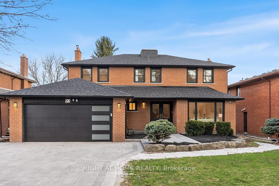 93 Pemberton