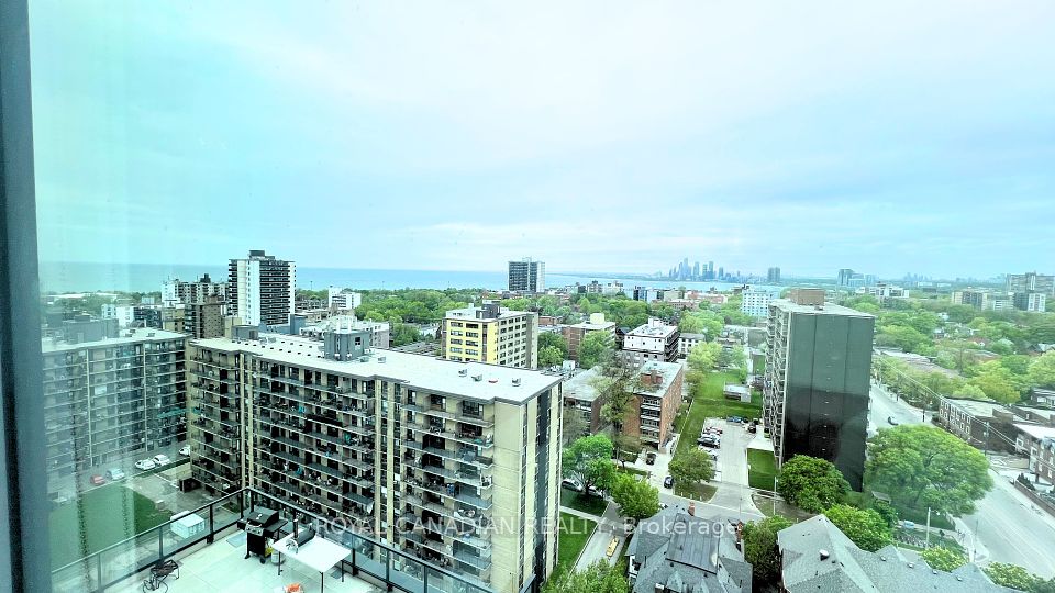 270 Dufferin
