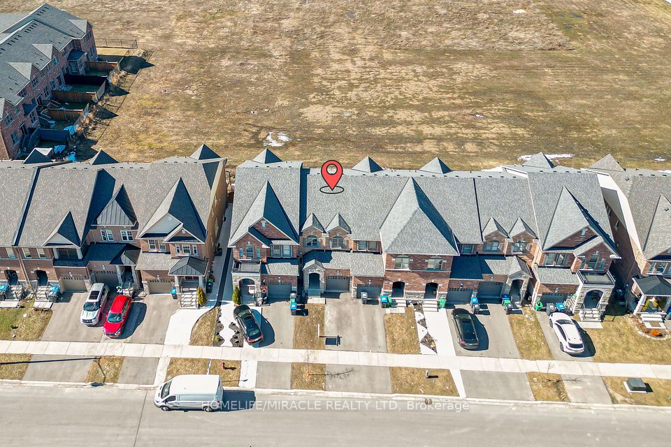 26 Hogan Manor Drive, Brampton, ON L7A 4V3