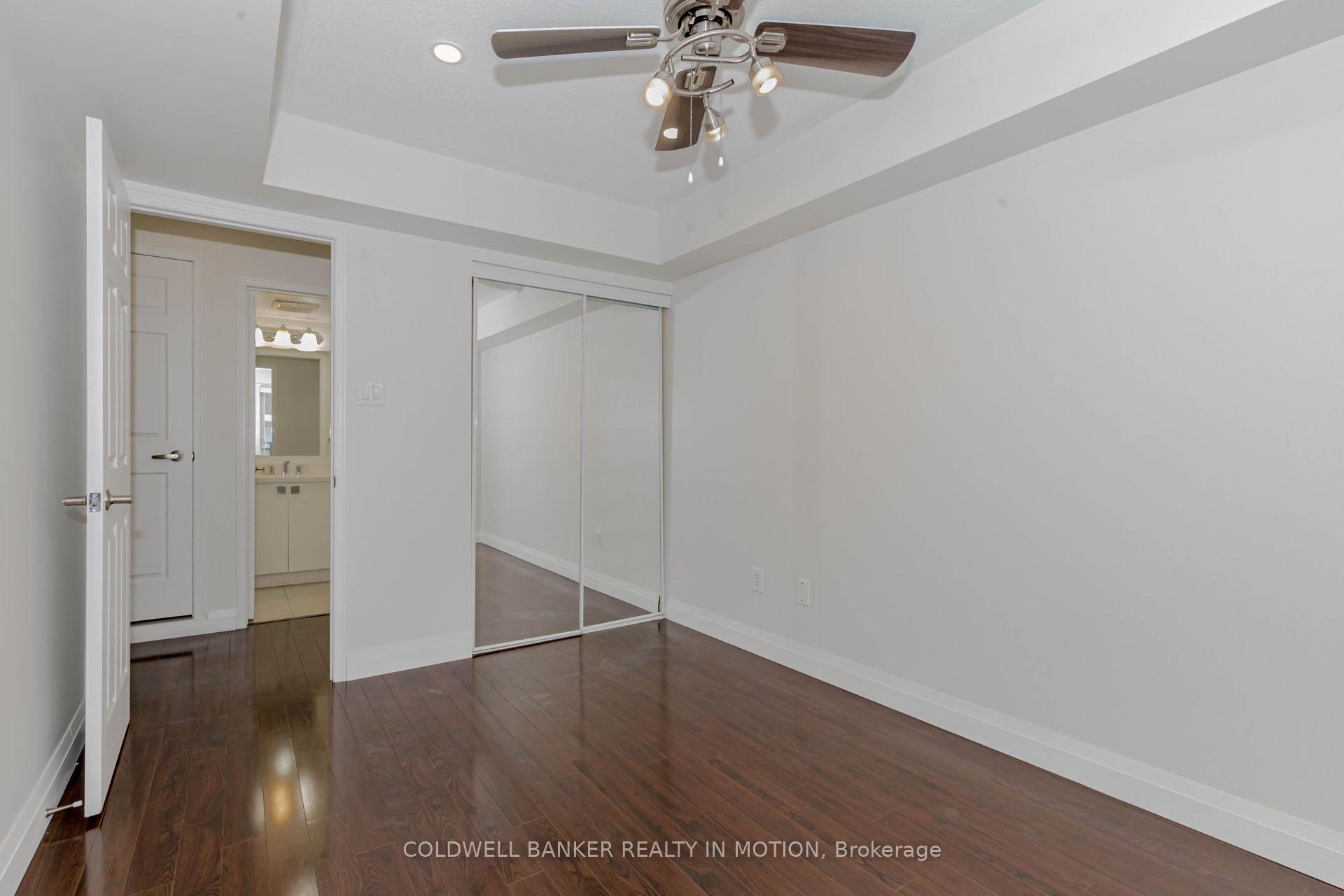 2 Bedrooms Condo at 4975 Southampton, Mississauga For sale