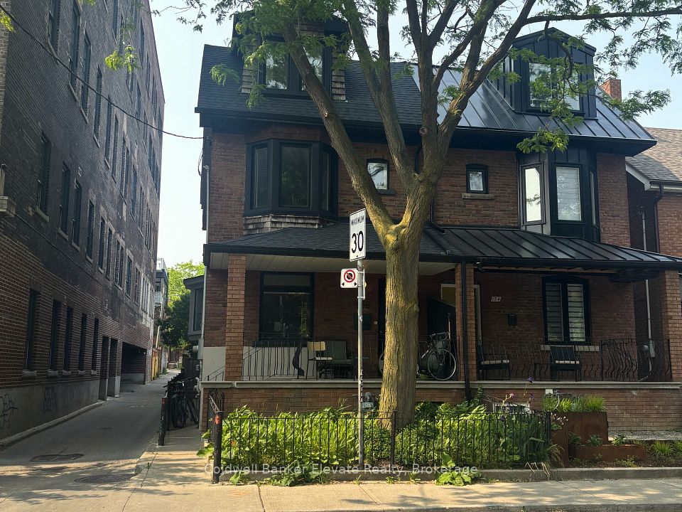 136 Argyle Street