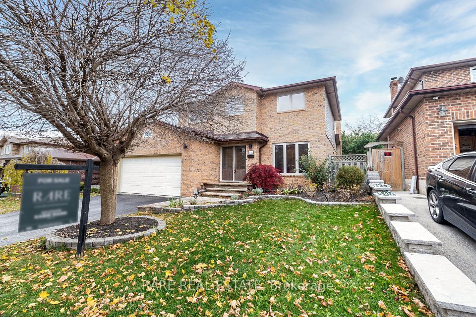 2446 Overton Drive, Burlington, ON L7P 4B5