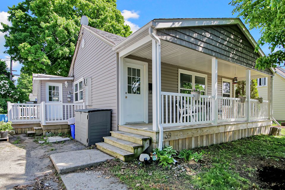 39 Beech Street, Smiths Falls, ON K7A 3V7