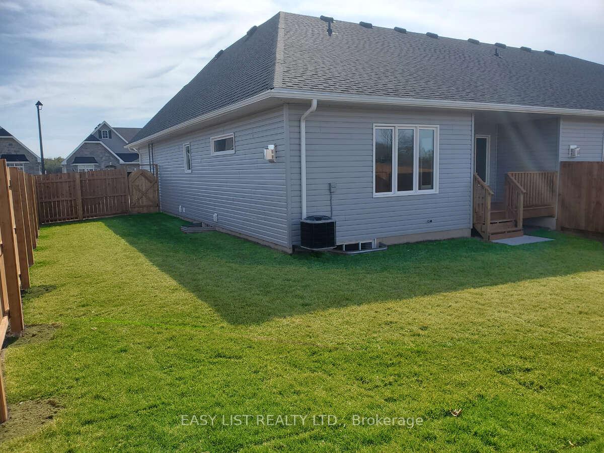 Photo of 148 Wilmer Avenue, Gananoque, ON K7G 3C3