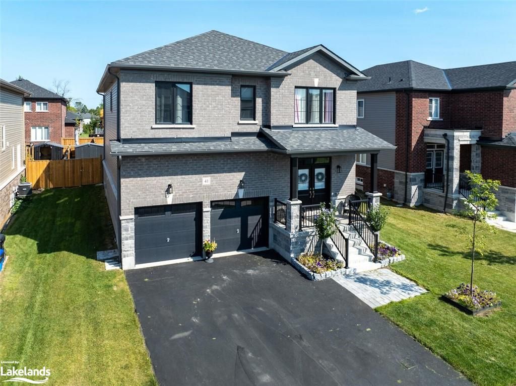 41 AUTUMN Drive Wasaga Beach Ontario L9Z 1J9